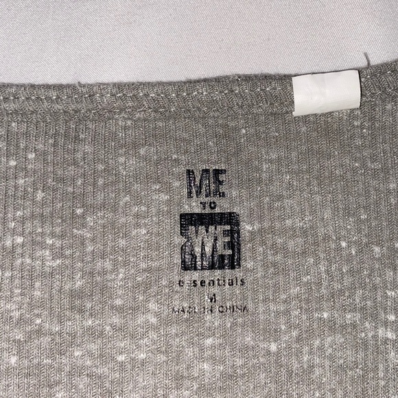 Gray cropped pacsun long sleeve shirt with detail - Picture 2 of 2